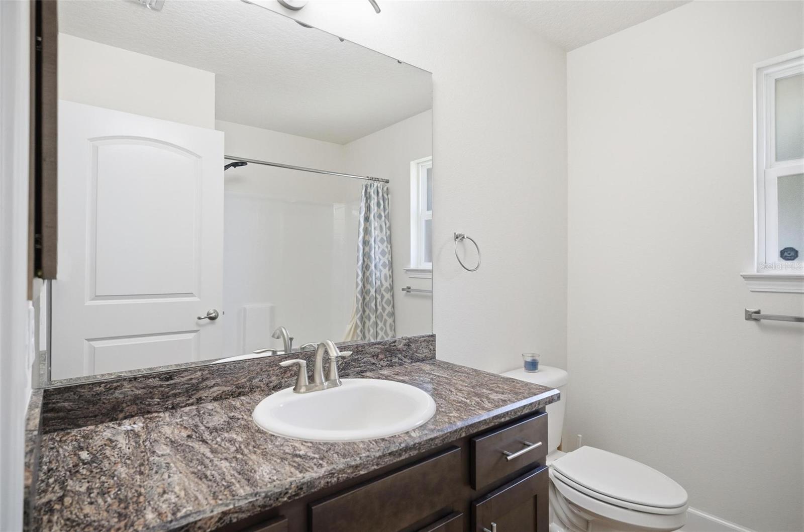 EAGLE LAKES - Residential