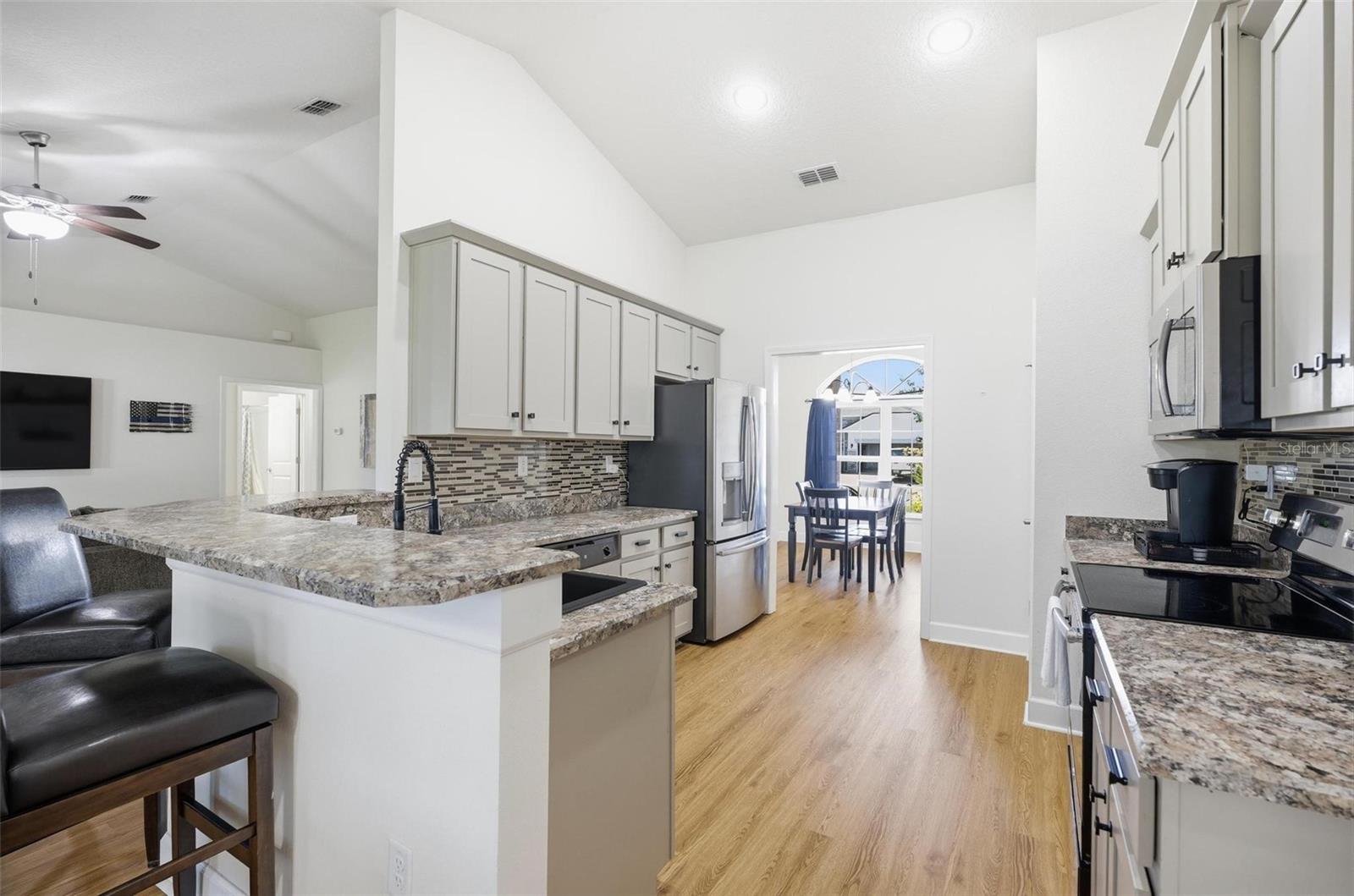 EAGLE LAKES - Residential