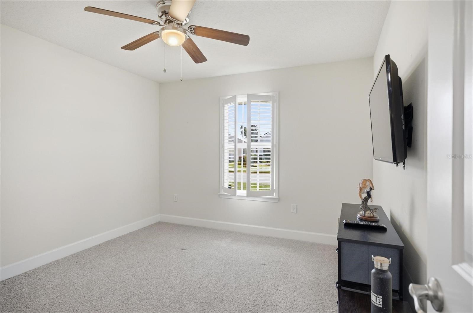 EAGLE LAKES - Residential