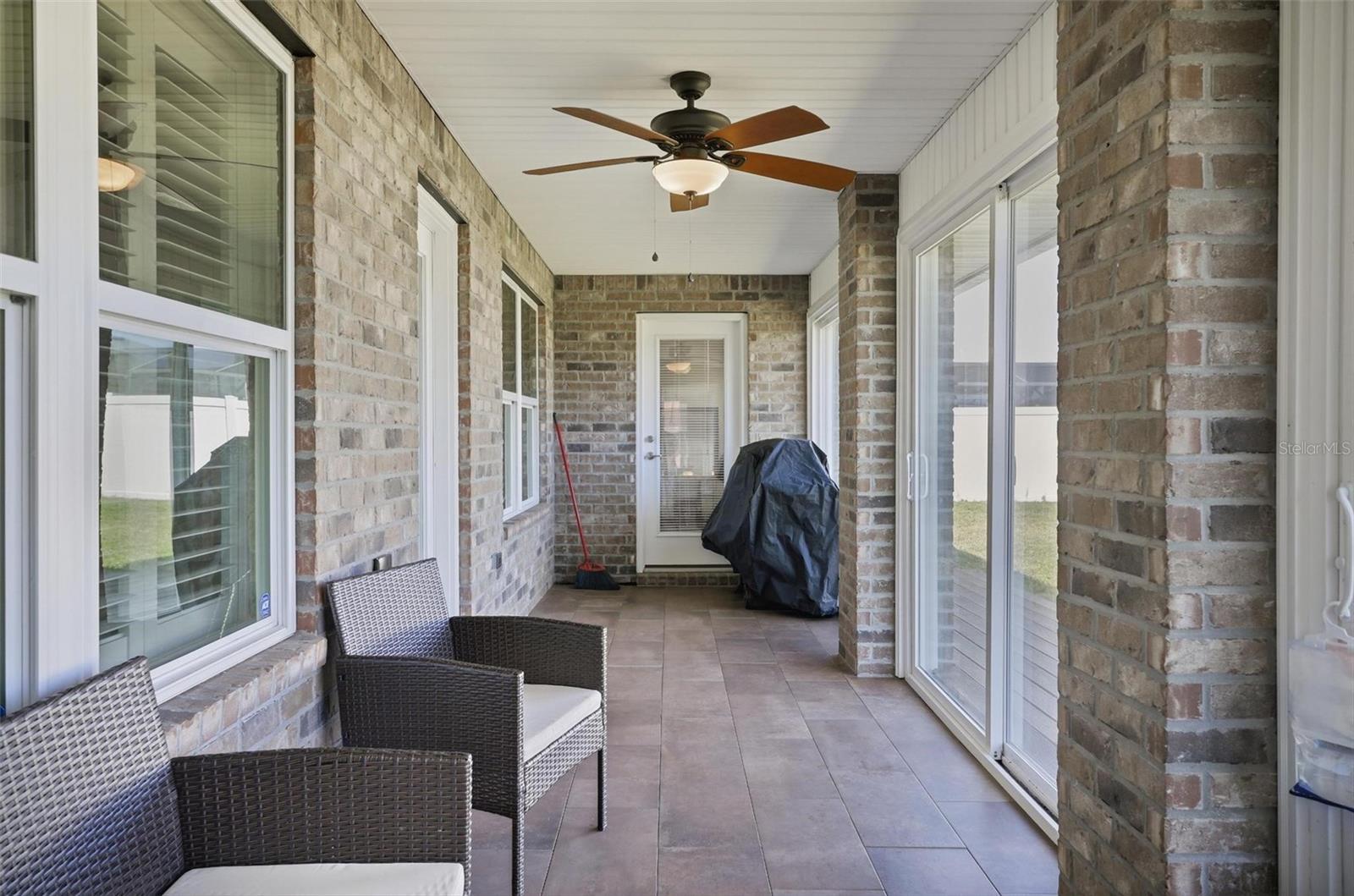 EAGLE LAKES - Residential