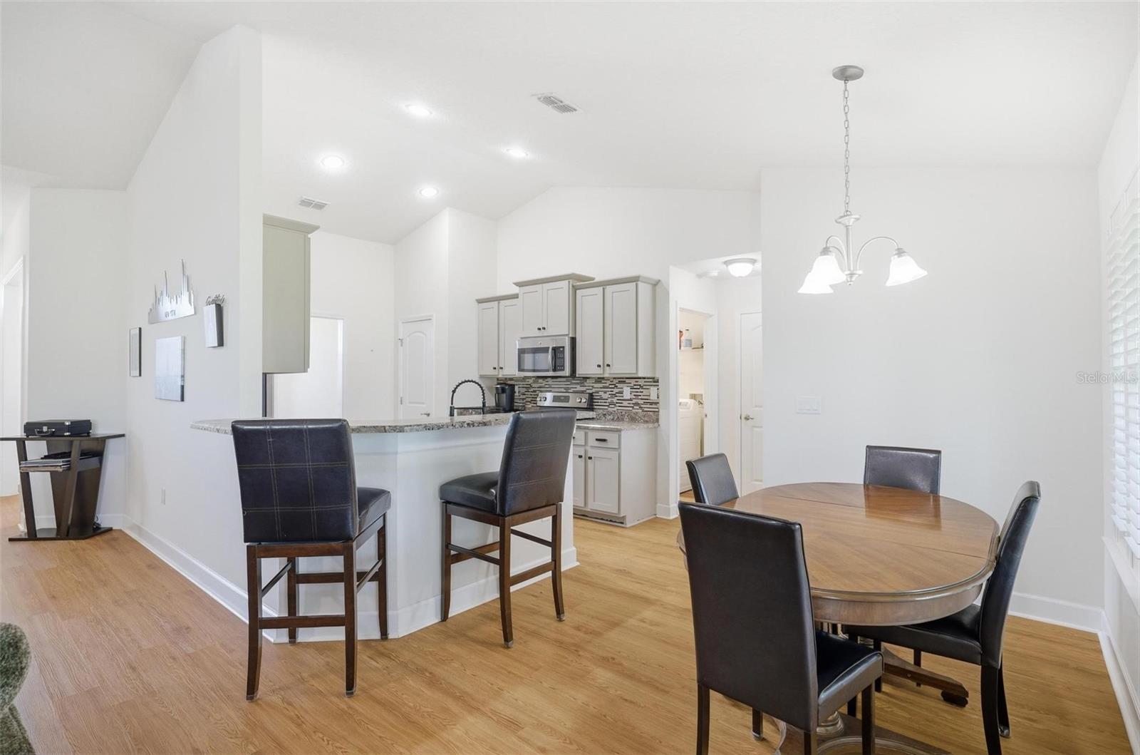 EAGLE LAKES - Residential