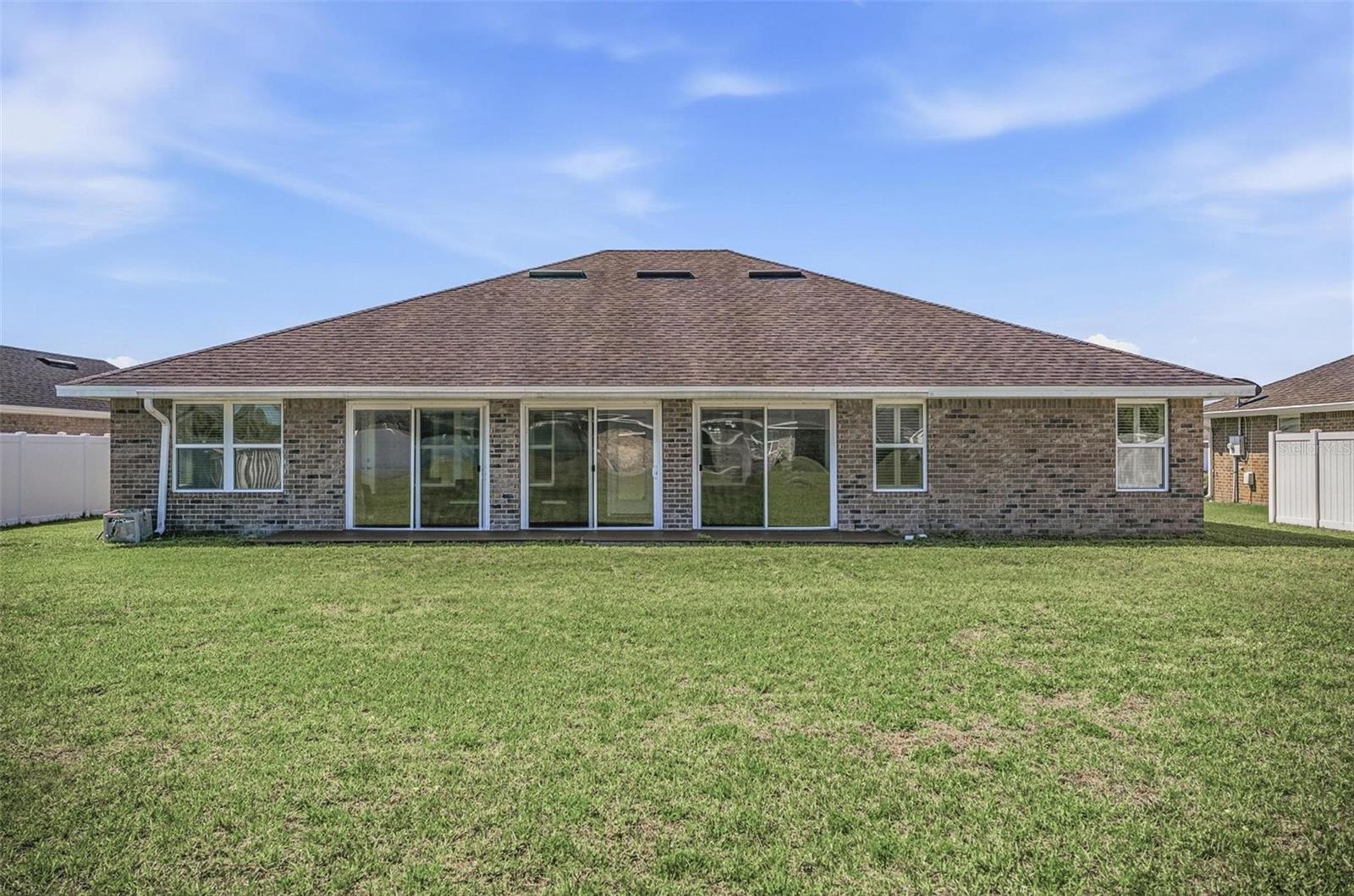 EAGLE LAKES - Residential