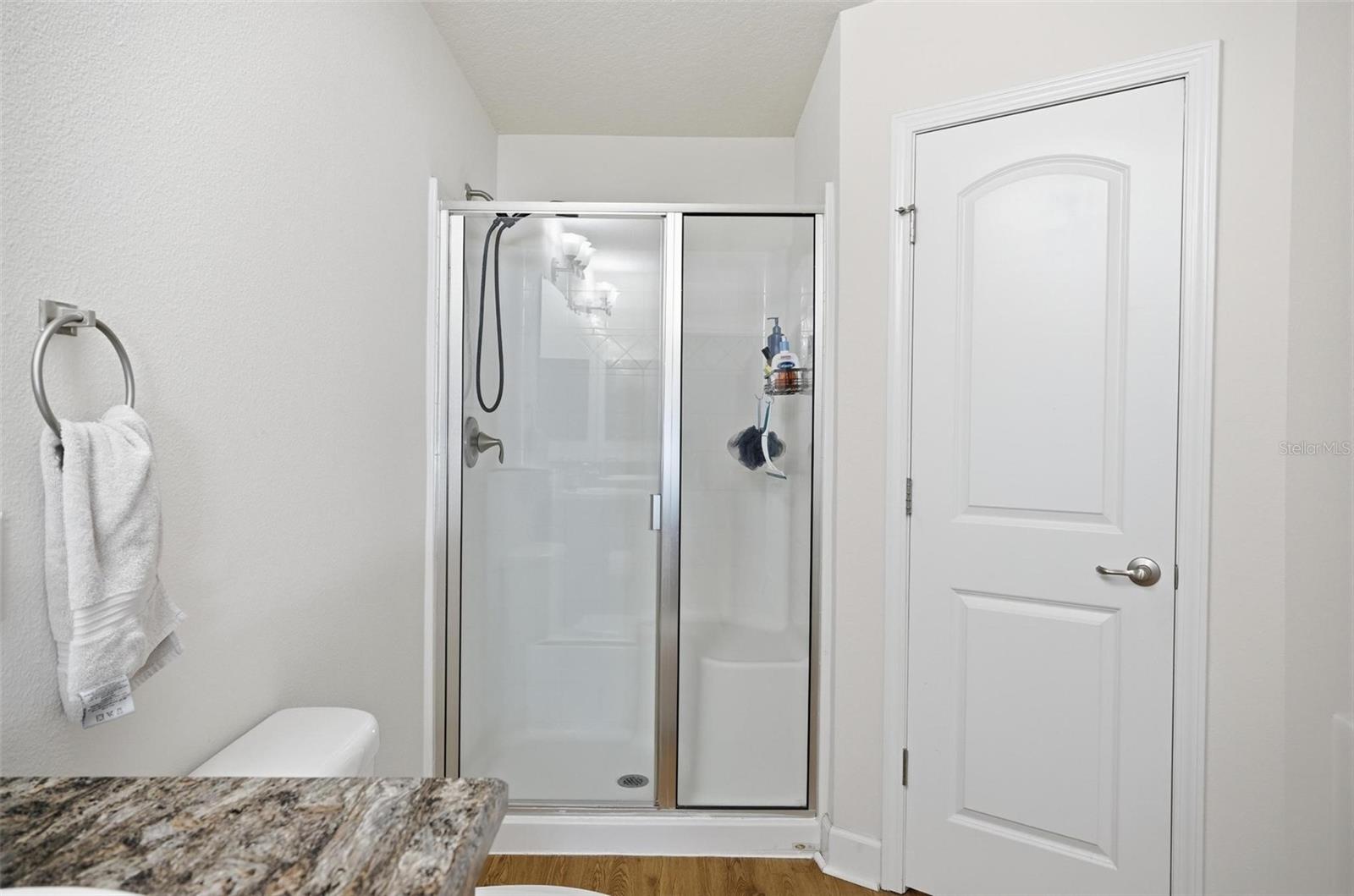 EAGLE LAKES - Residential