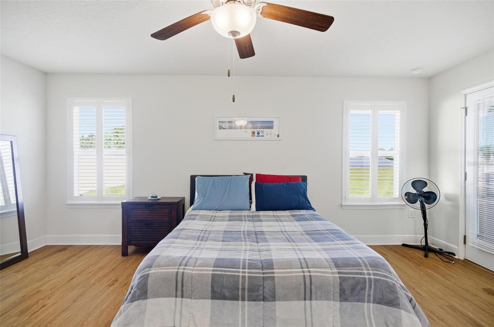 EAGLE LAKES - Residential