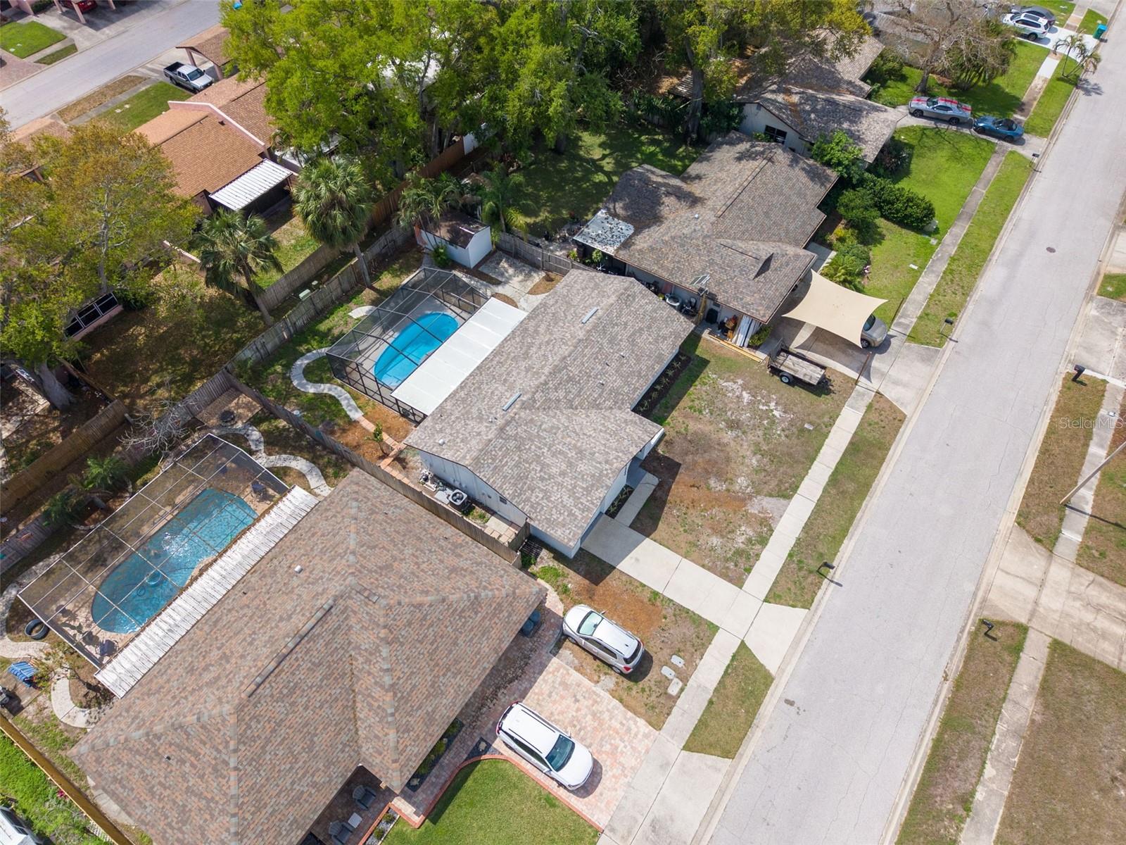 BONNIE BAY COUNTRY CLUB ESTATES PH 6 - Residential