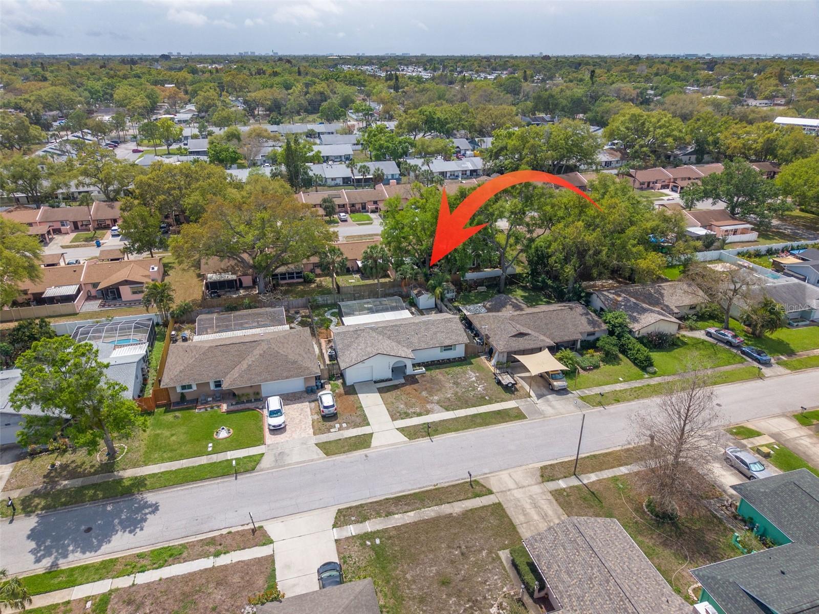 BONNIE BAY COUNTRY CLUB ESTATES PH 6 - Residential