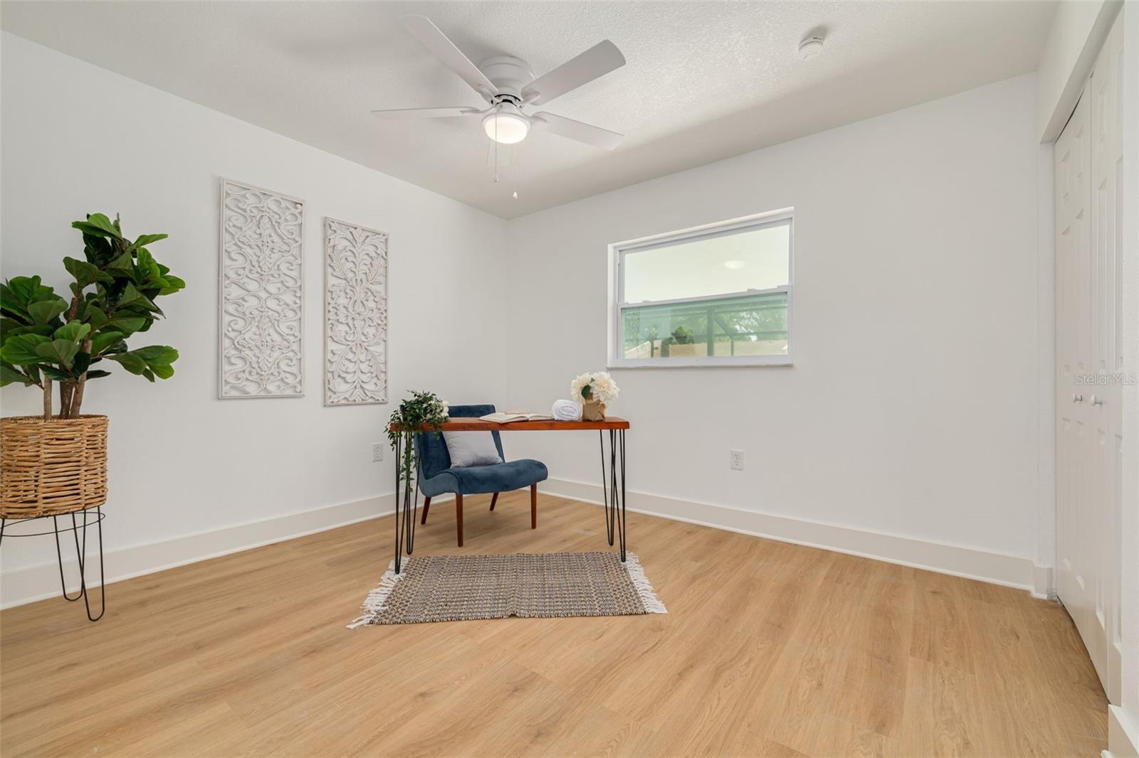 BONNIE BAY COUNTRY CLUB ESTATES PH 6 - Residential