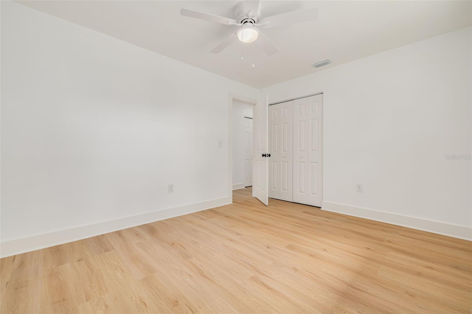 BONNIE BAY COUNTRY CLUB ESTATES PH 6 - Residential