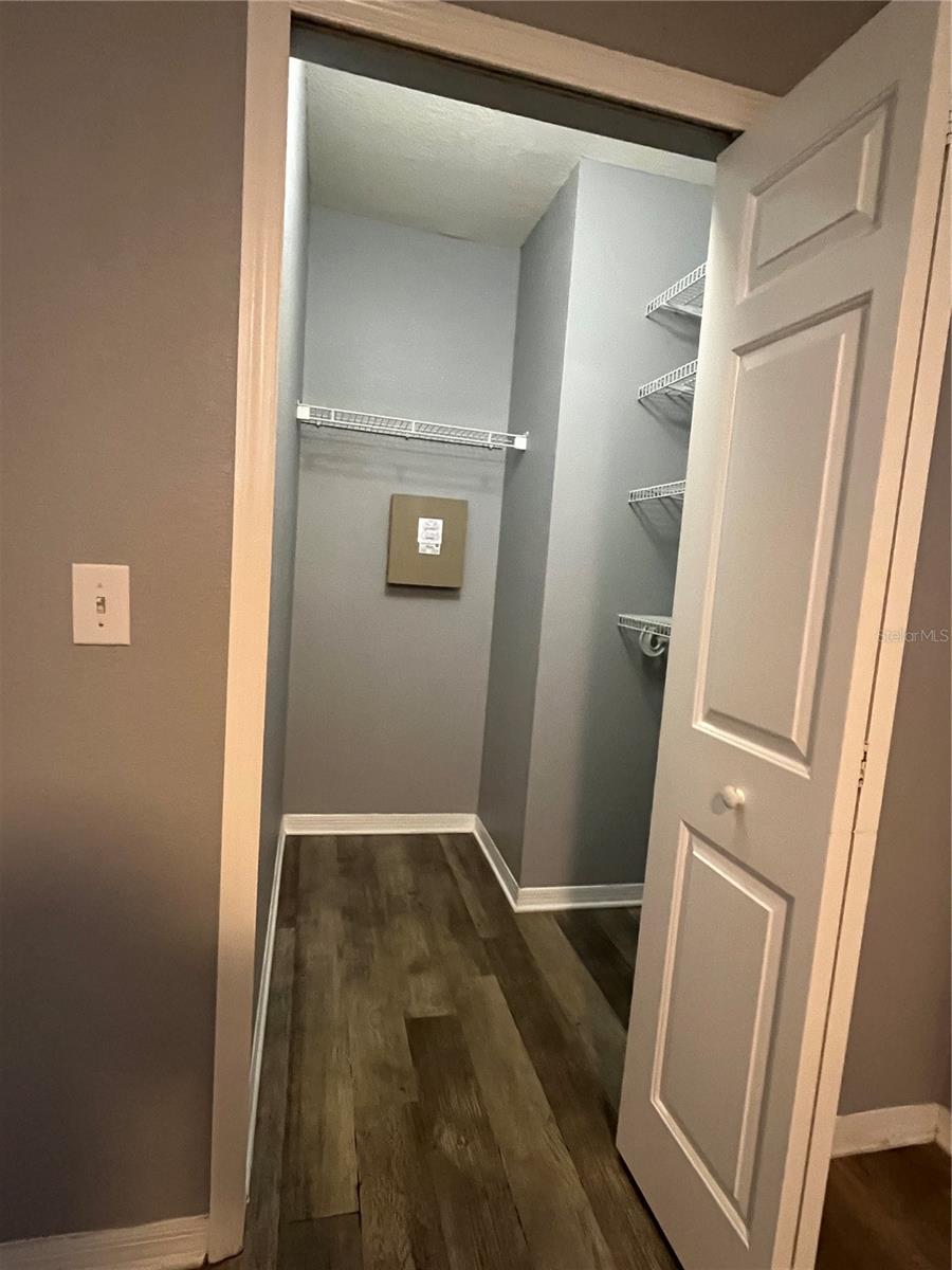 REGISTRY AT MICHIGAN PARK CONDOMINIUM 7941/2400 - Residential