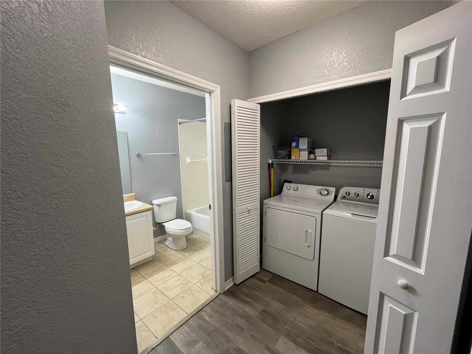 REGISTRY AT MICHIGAN PARK CONDOMINIUM 7941/2400 - Residential