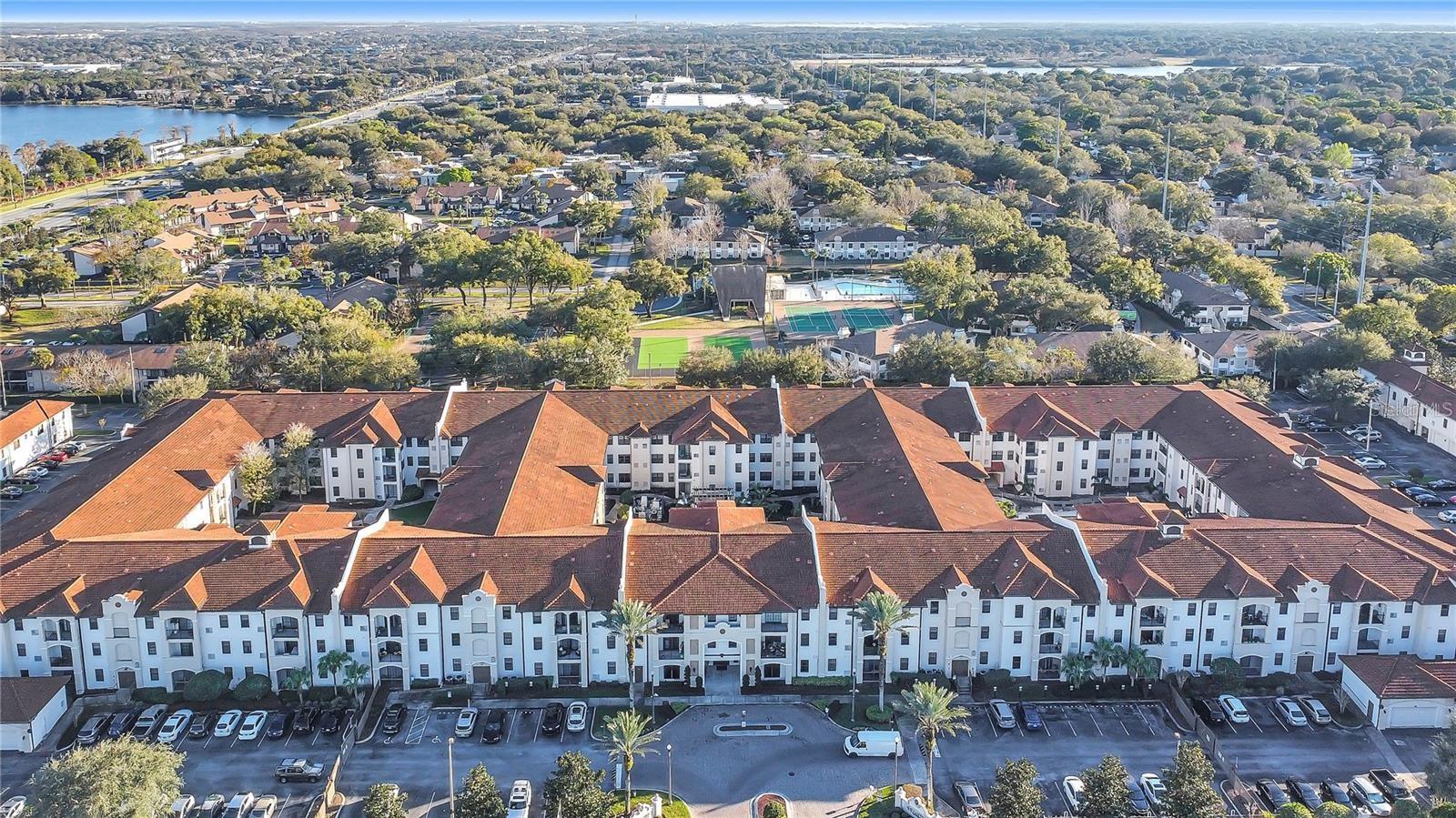 REGISTRY AT MICHIGAN PARK CONDOMINIUM 7941/2400 - Residential