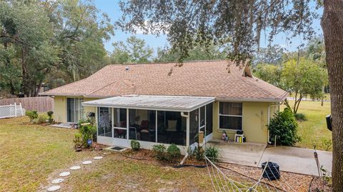 A home in CRYSTAL RIVER