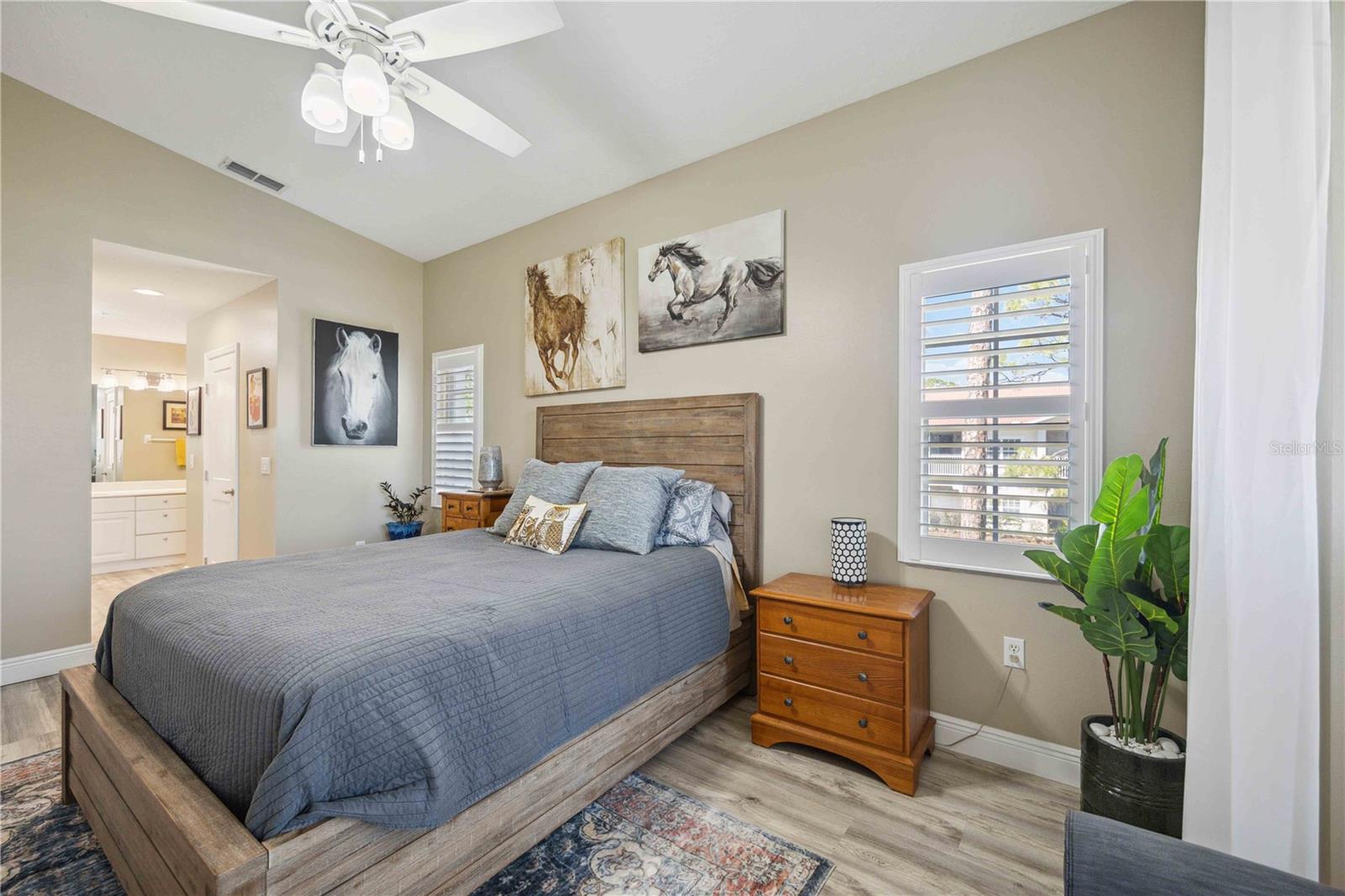 PLAZA DE FLORES - Residential