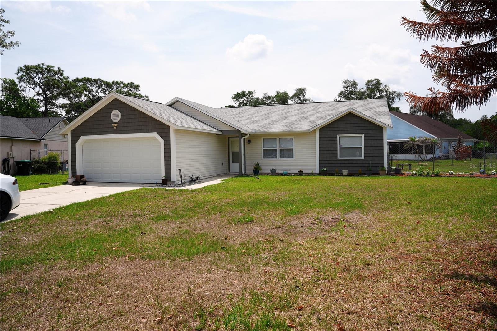 ARBOR RIDGE NORTH - Residential