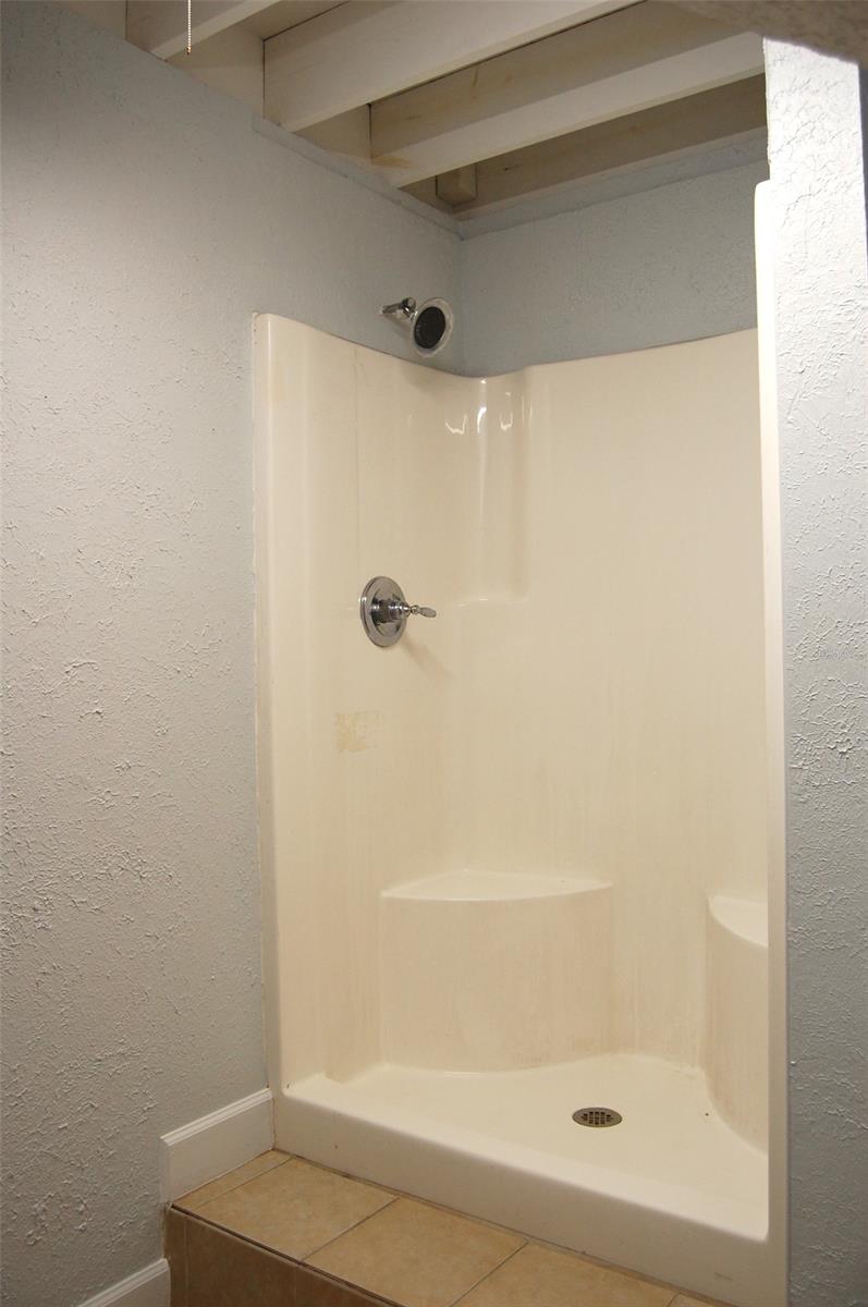 Mason & Carswells Holly Hill - Commercial Lease