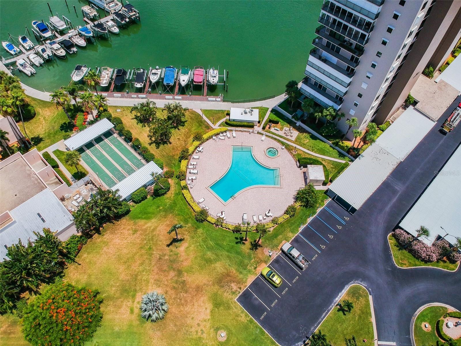 BAY ISLAND GROUP 1 - Residential