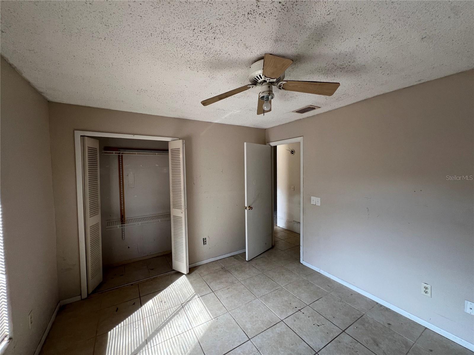 HIDDEN LAKE VILLAS PH 3 - Residential