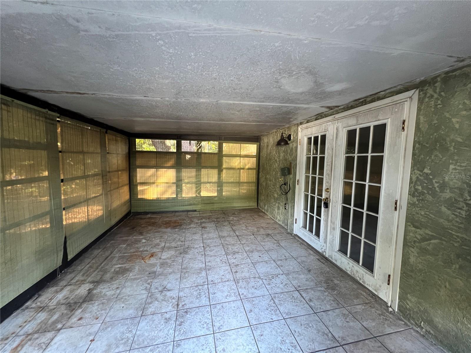 HIDDEN LAKE VILLAS PH 3 - Residential