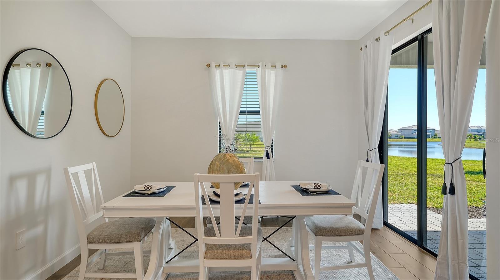 LORRAINE LAKES - Residential Lease