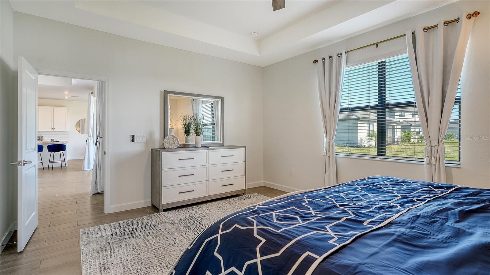 LORRAINE LAKES - Residential Lease