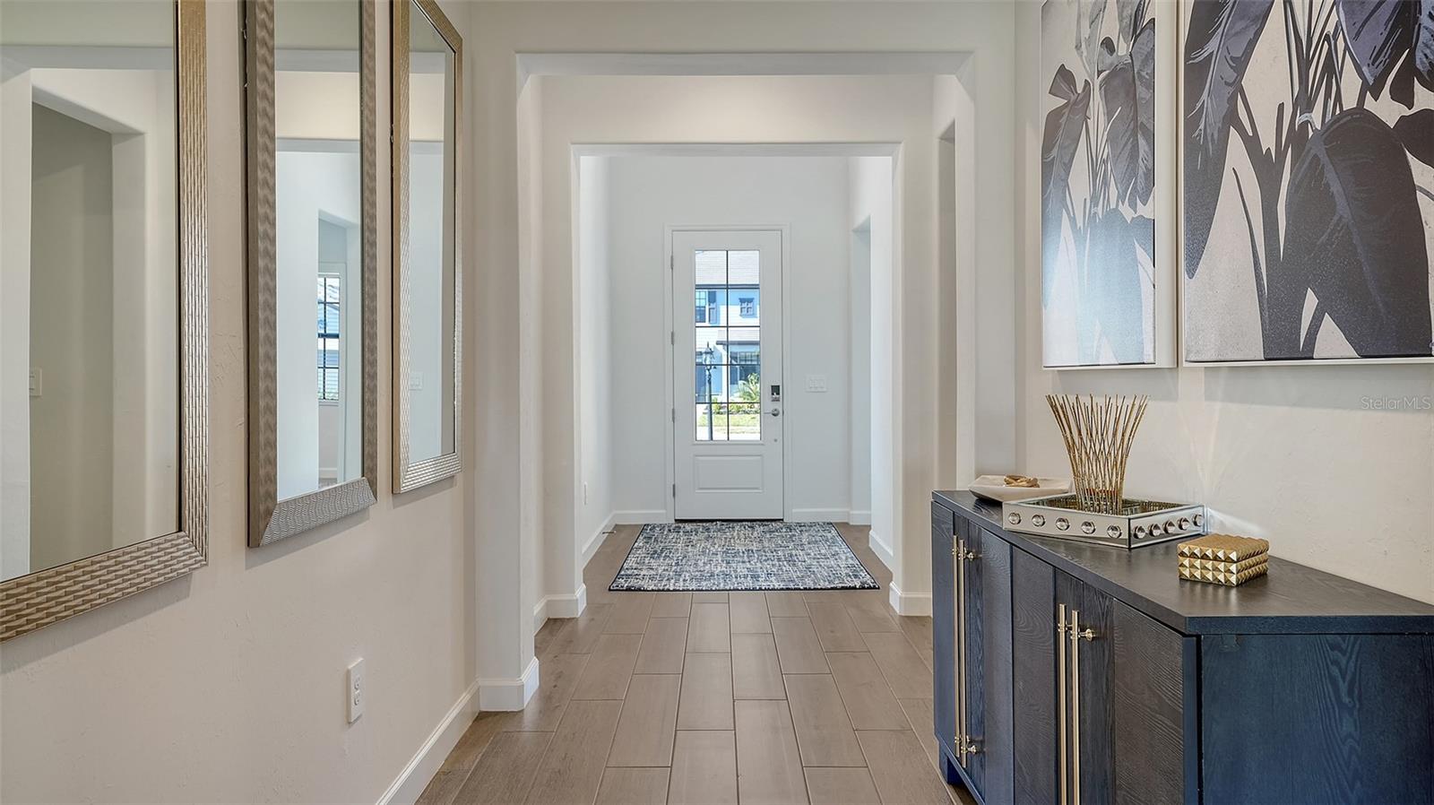 LORRAINE LAKES - Residential Lease