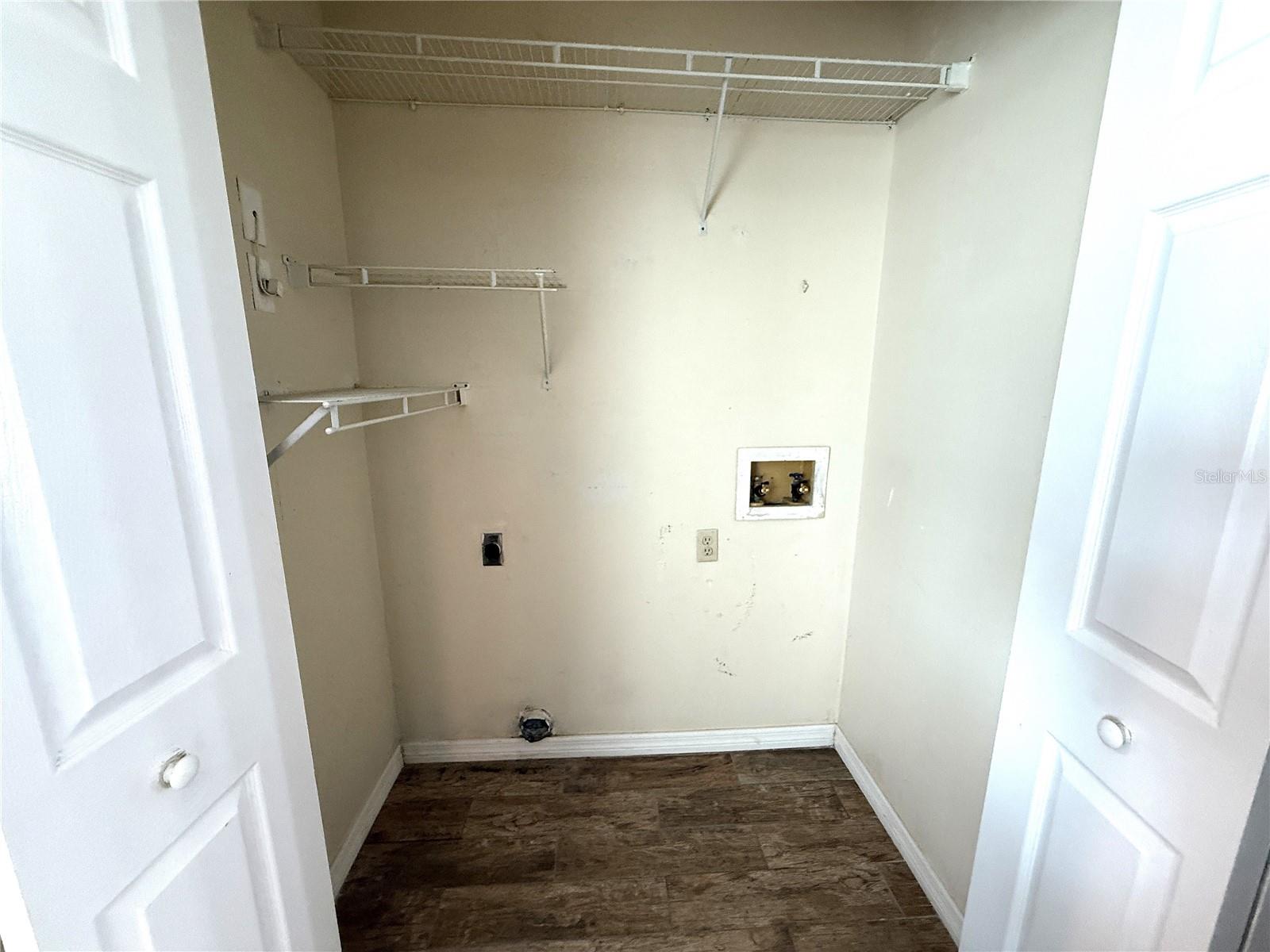 VILLAS OF NORTHDALE PH 2 - Residential Lease
