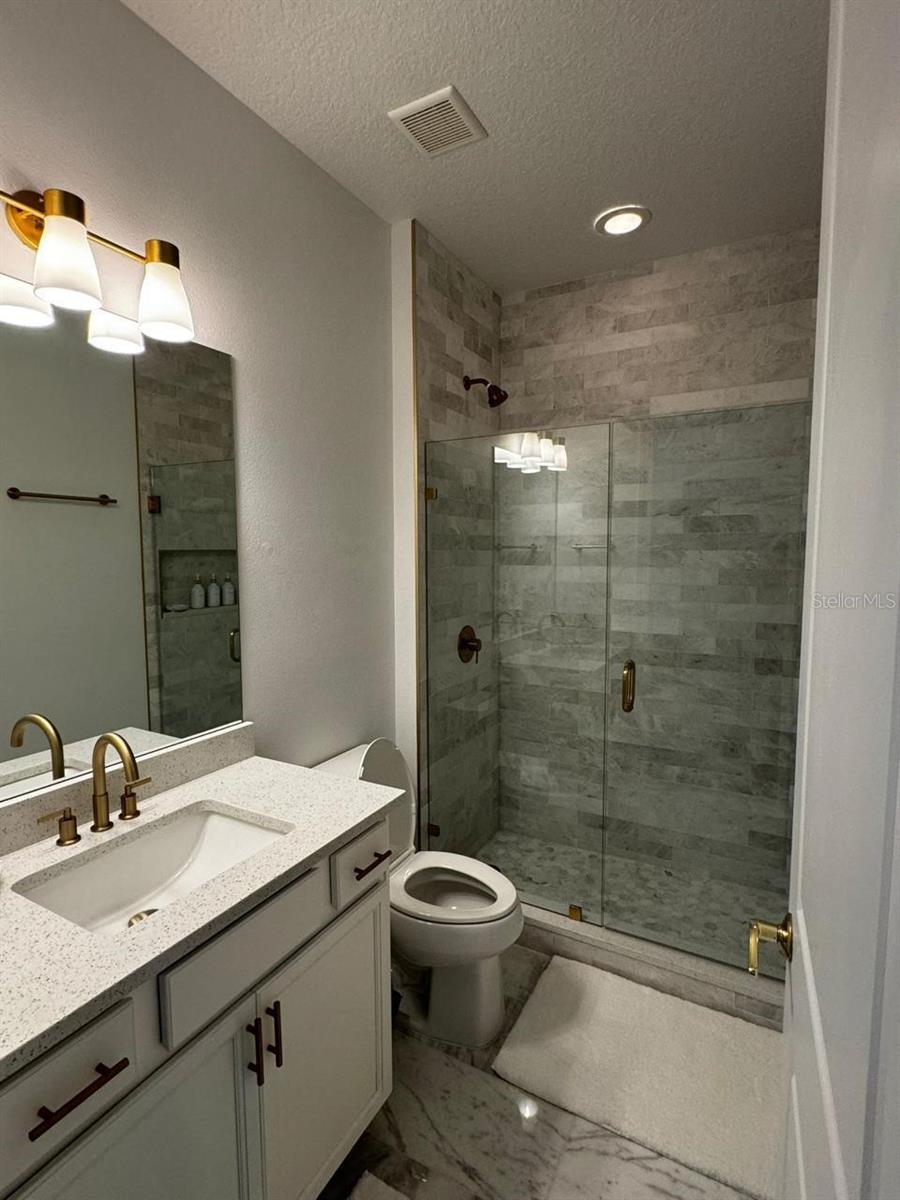 RUBY LAKE PH 1 - Residential Lease