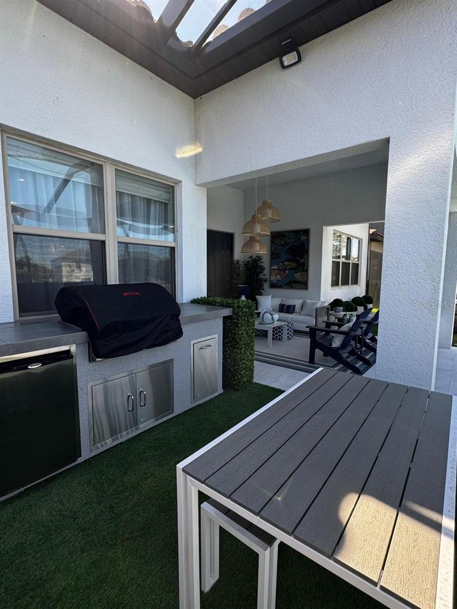 RUBY LAKE PH 1 - Residential Lease