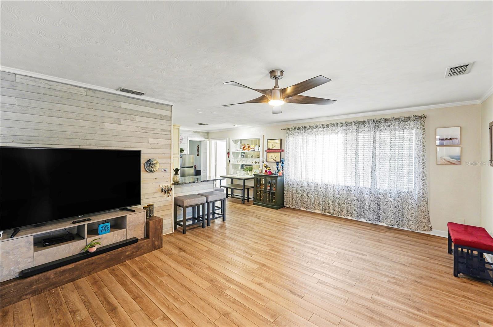 CHESTERFIELD HEIGHTS - Residential