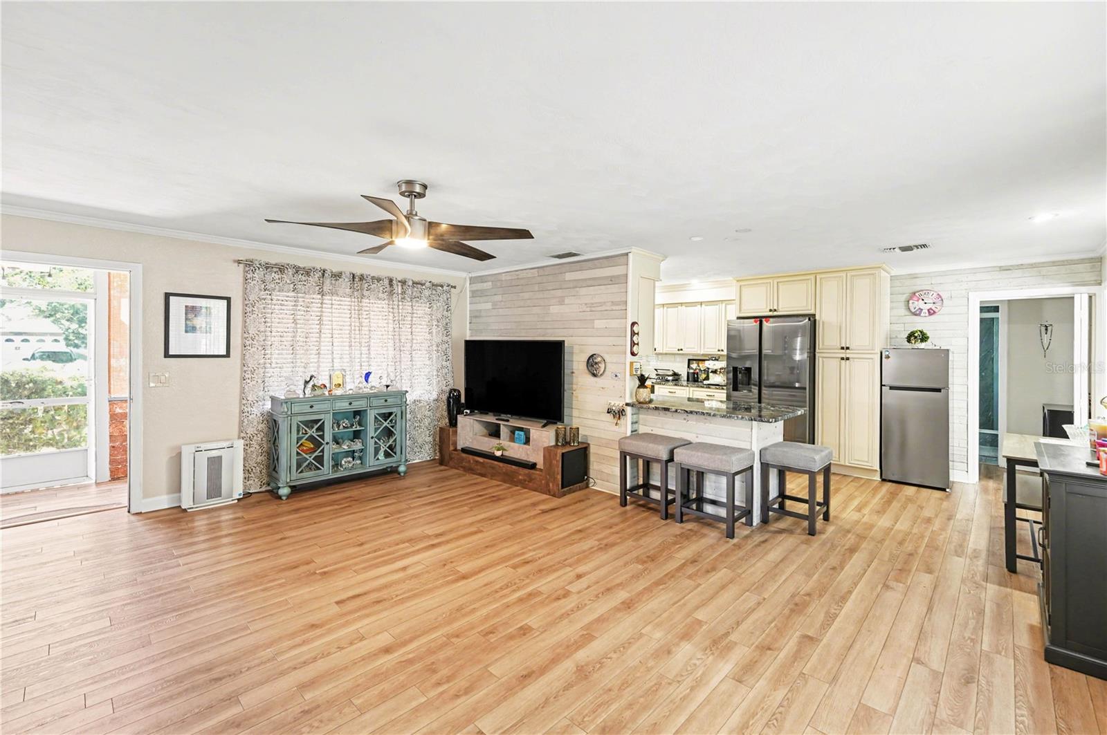 CHESTERFIELD HEIGHTS - Residential