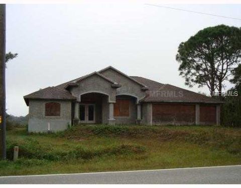 A home in PORT CHARLOTTE