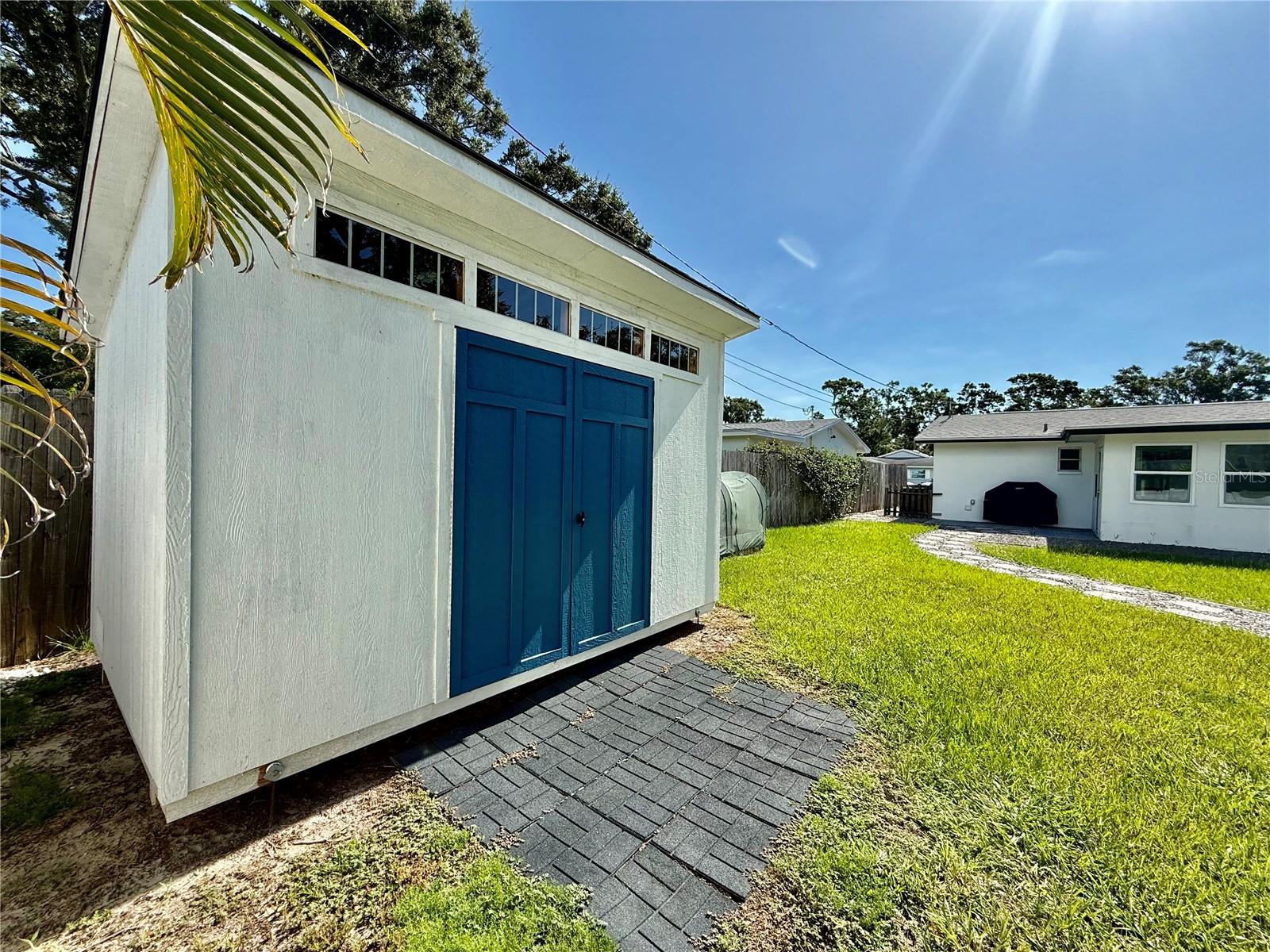 DUNEDIN ISLES COUNTRY CLUB - Residential Lease