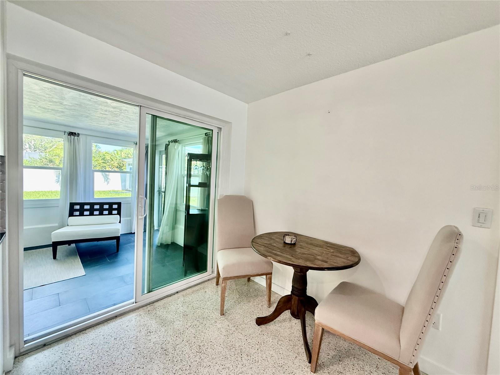 DUNEDIN ISLES COUNTRY CLUB - Residential Lease