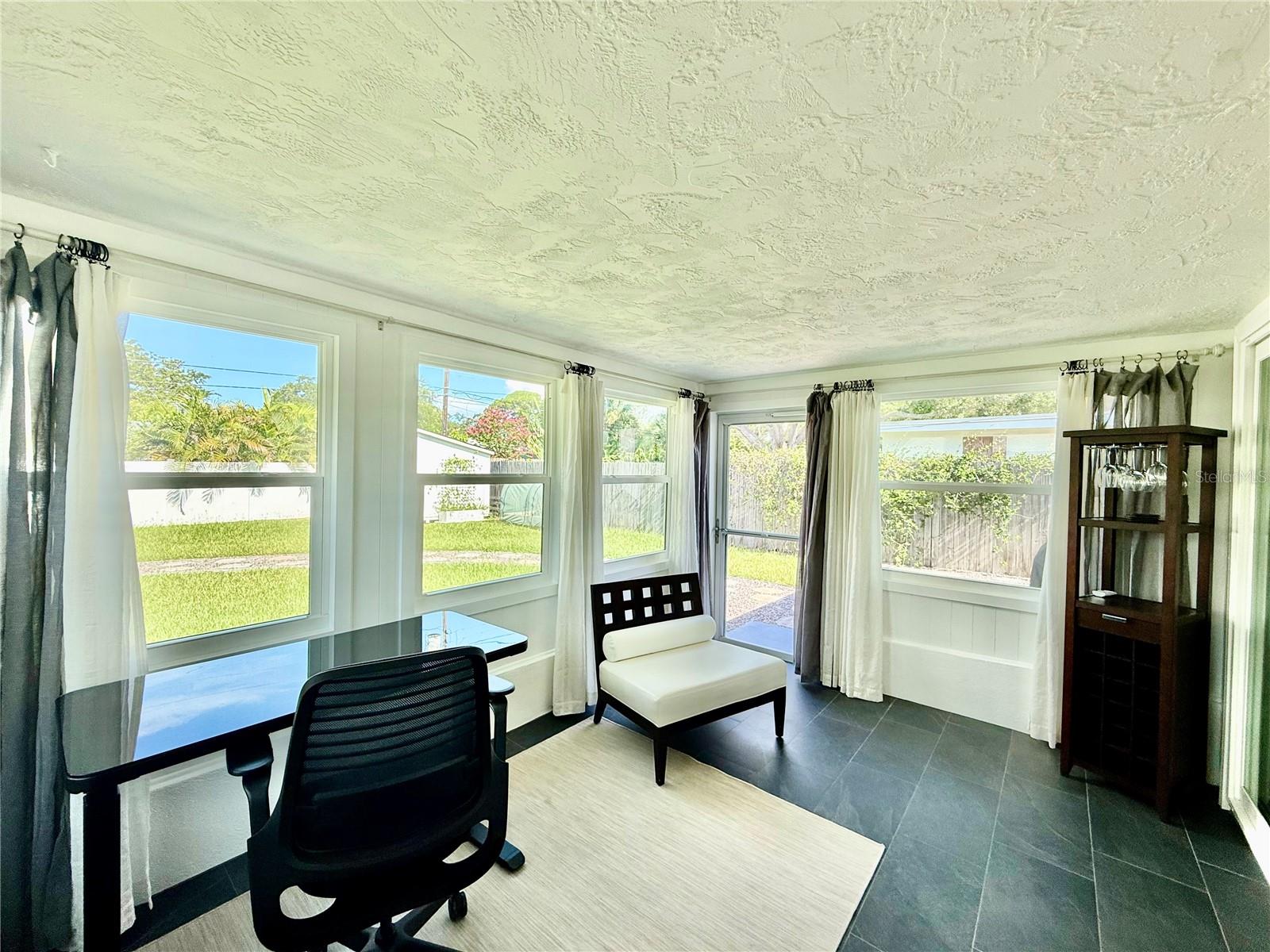DUNEDIN ISLES COUNTRY CLUB - Residential Lease