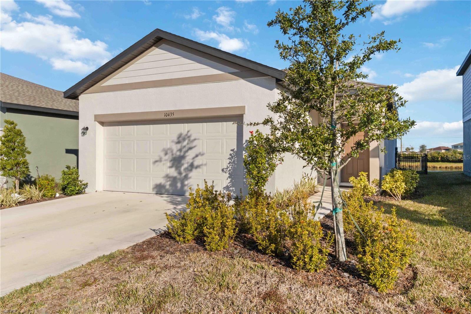 10435 LADYBUG COVE