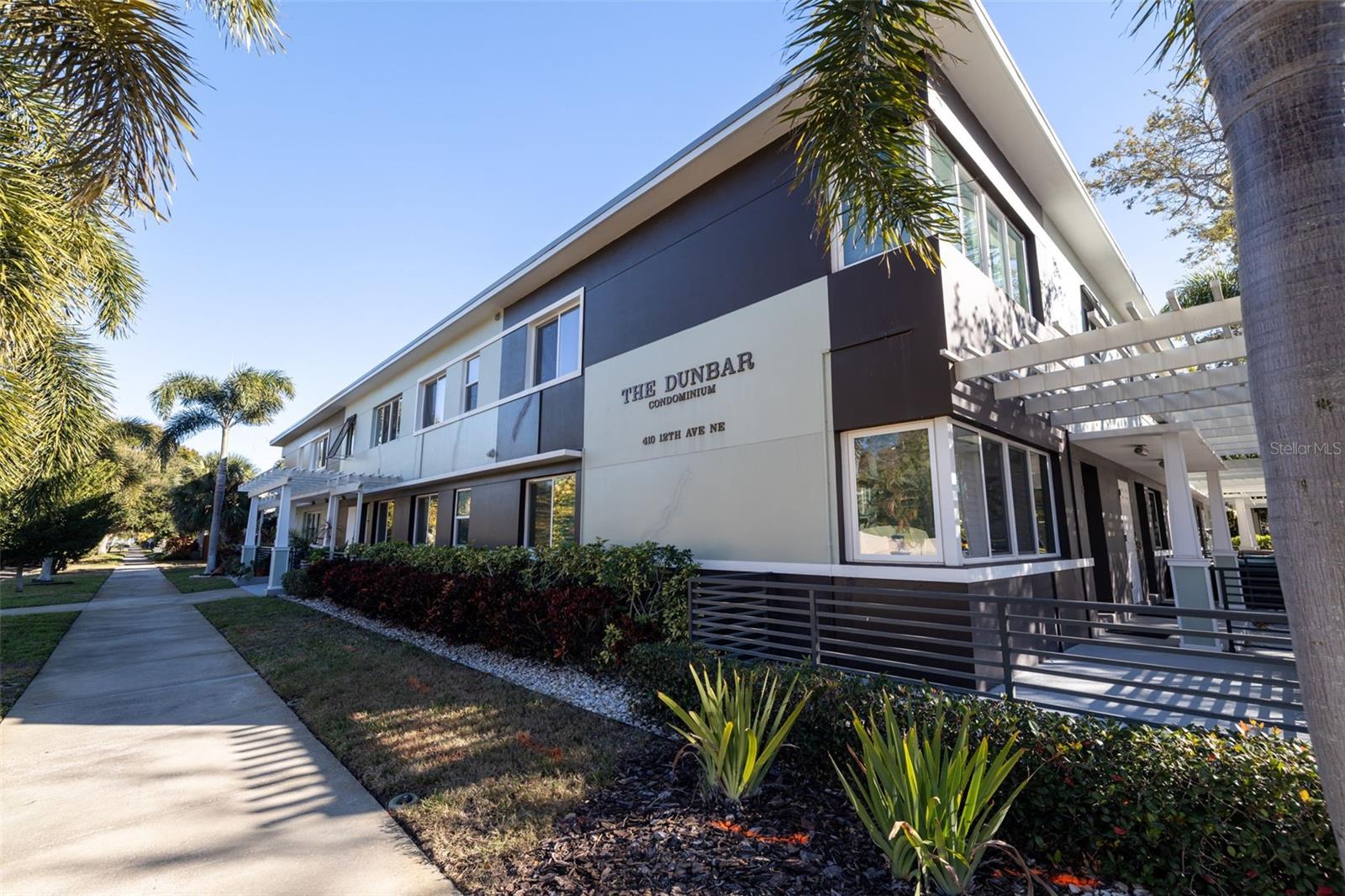 410 12TH AVENUE NE 10