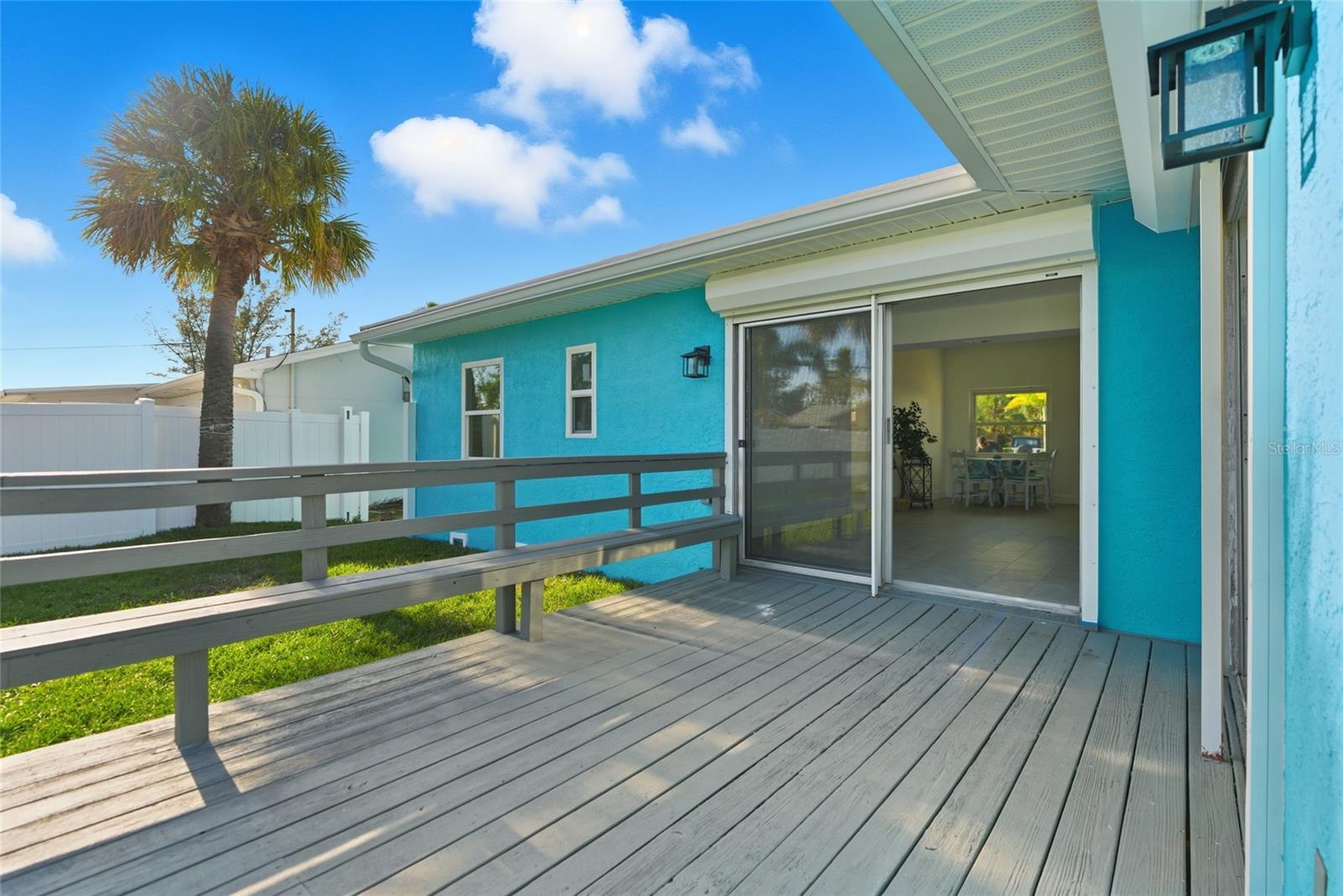 ST PETERSBURG BEACH NORTH UNIT 4 - Residential