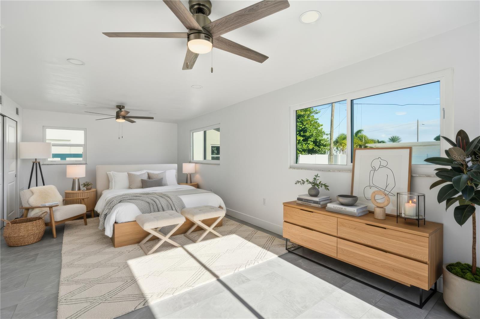 ST PETERSBURG BEACH NORTH UNIT 4 - Residential