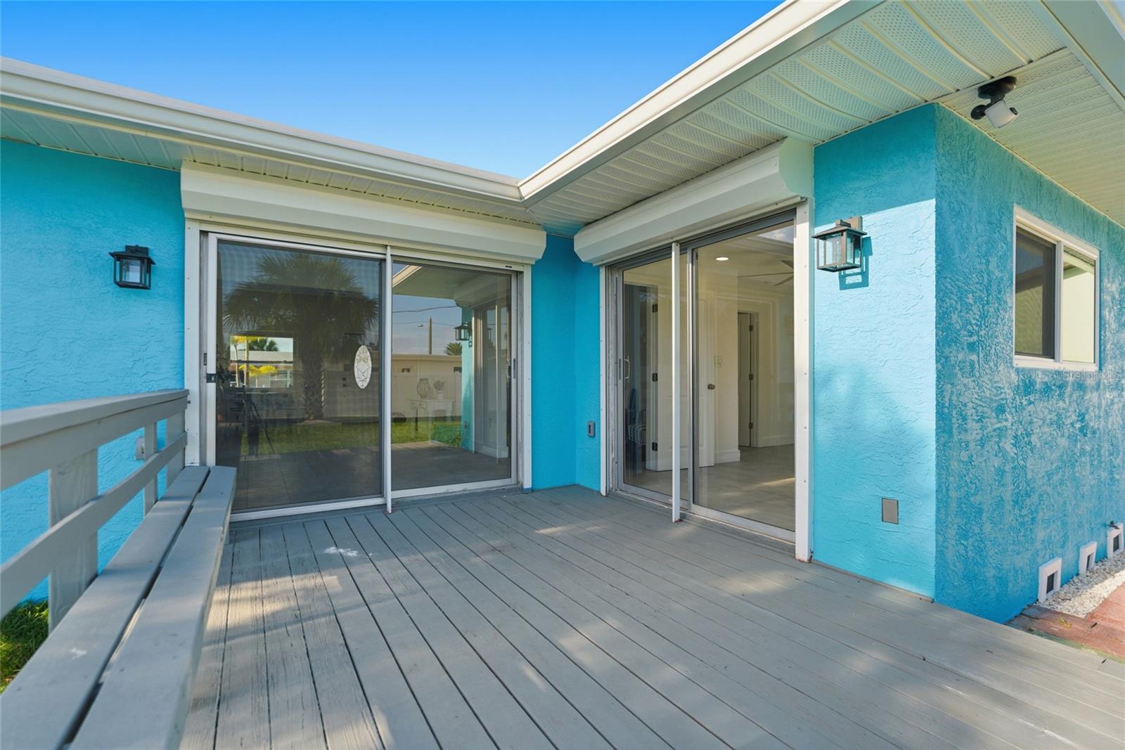 ST PETERSBURG BEACH NORTH UNIT 4 - Residential