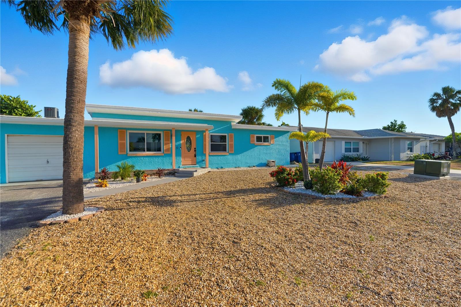 ST PETERSBURG BEACH NORTH UNIT 4 - Residential