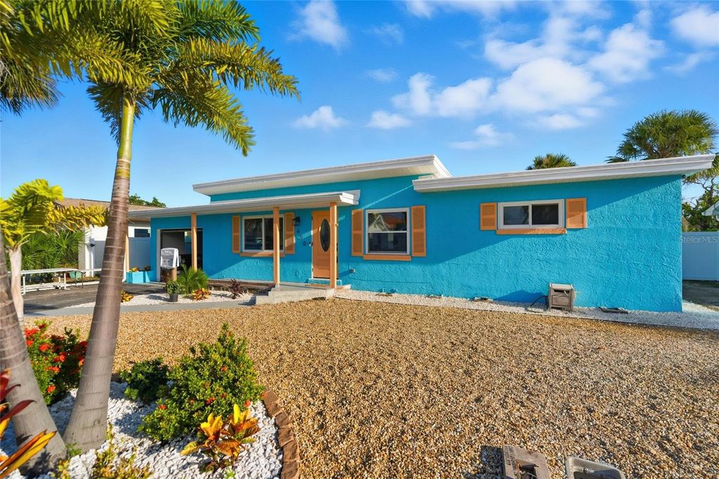Photo of 450 81st Avenue, St Pete Beach, FL 33706 (MLS # A4662091)