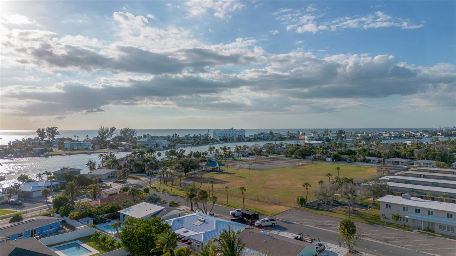 ST PETERSBURG BEACH NORTH UNIT 4 - Residential