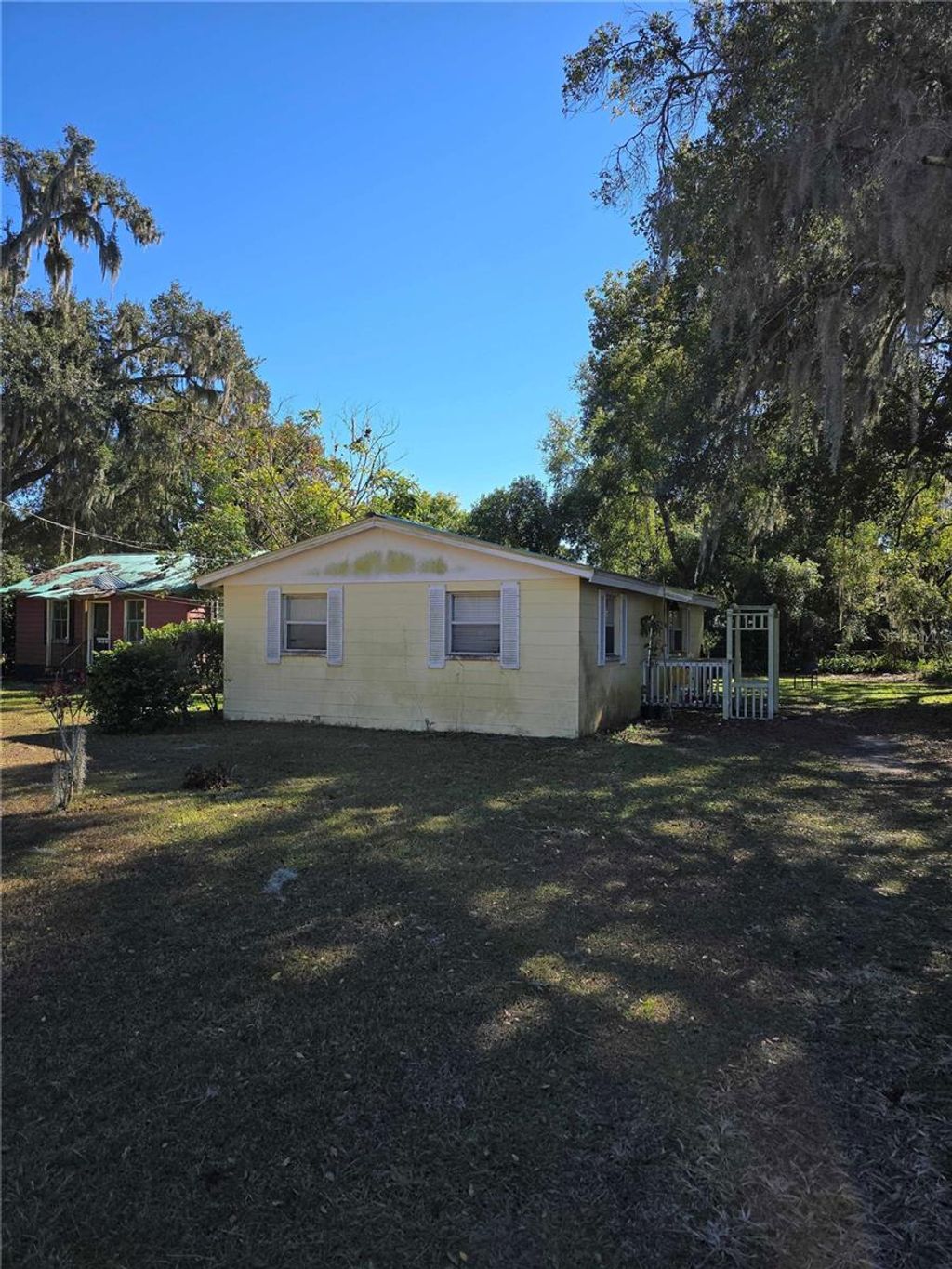 Photo of 2507 Shady Grove Lane, Plant City, FL 33565 (MLS # TB8469568)