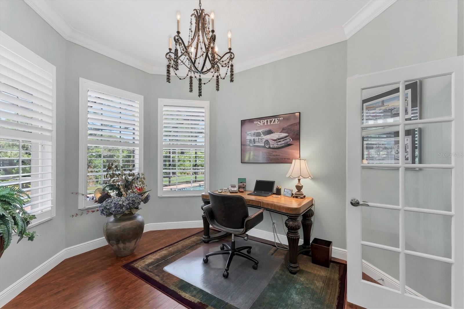 UNIVERSITY PARK COUNTRY CLUB - Residential