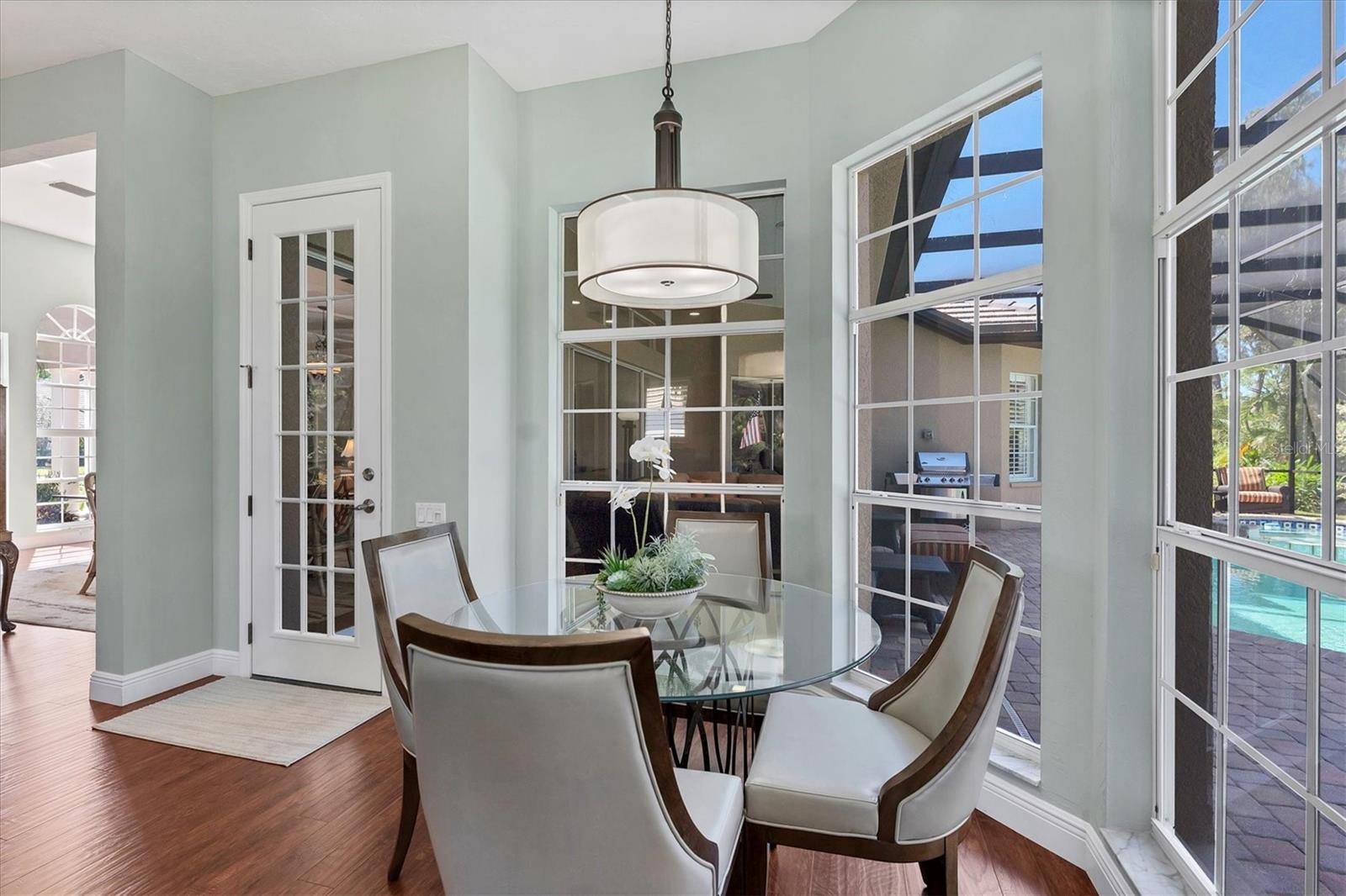 UNIVERSITY PARK COUNTRY CLUB - Residential