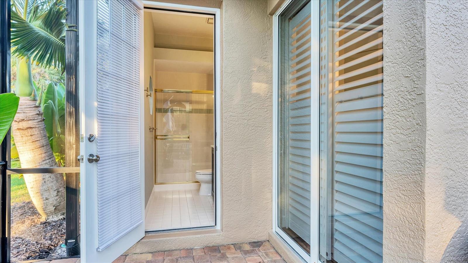 UNIVERSITY PARK COUNTRY CLUB - Residential