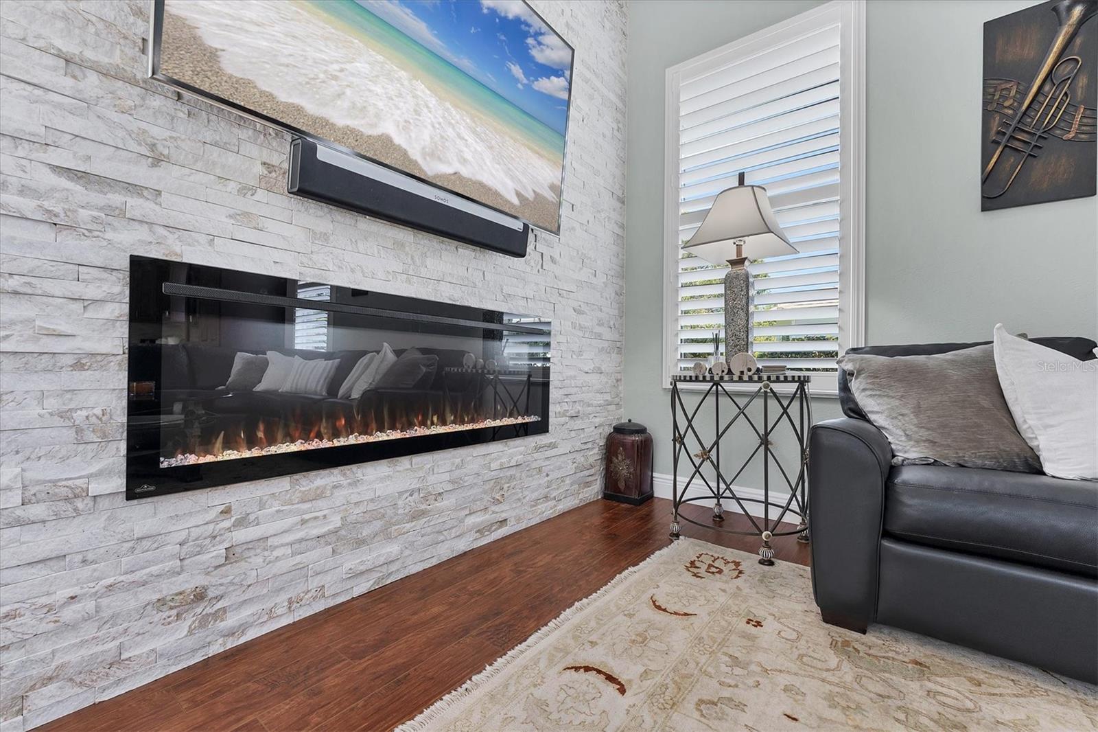 UNIVERSITY PARK COUNTRY CLUB - Residential