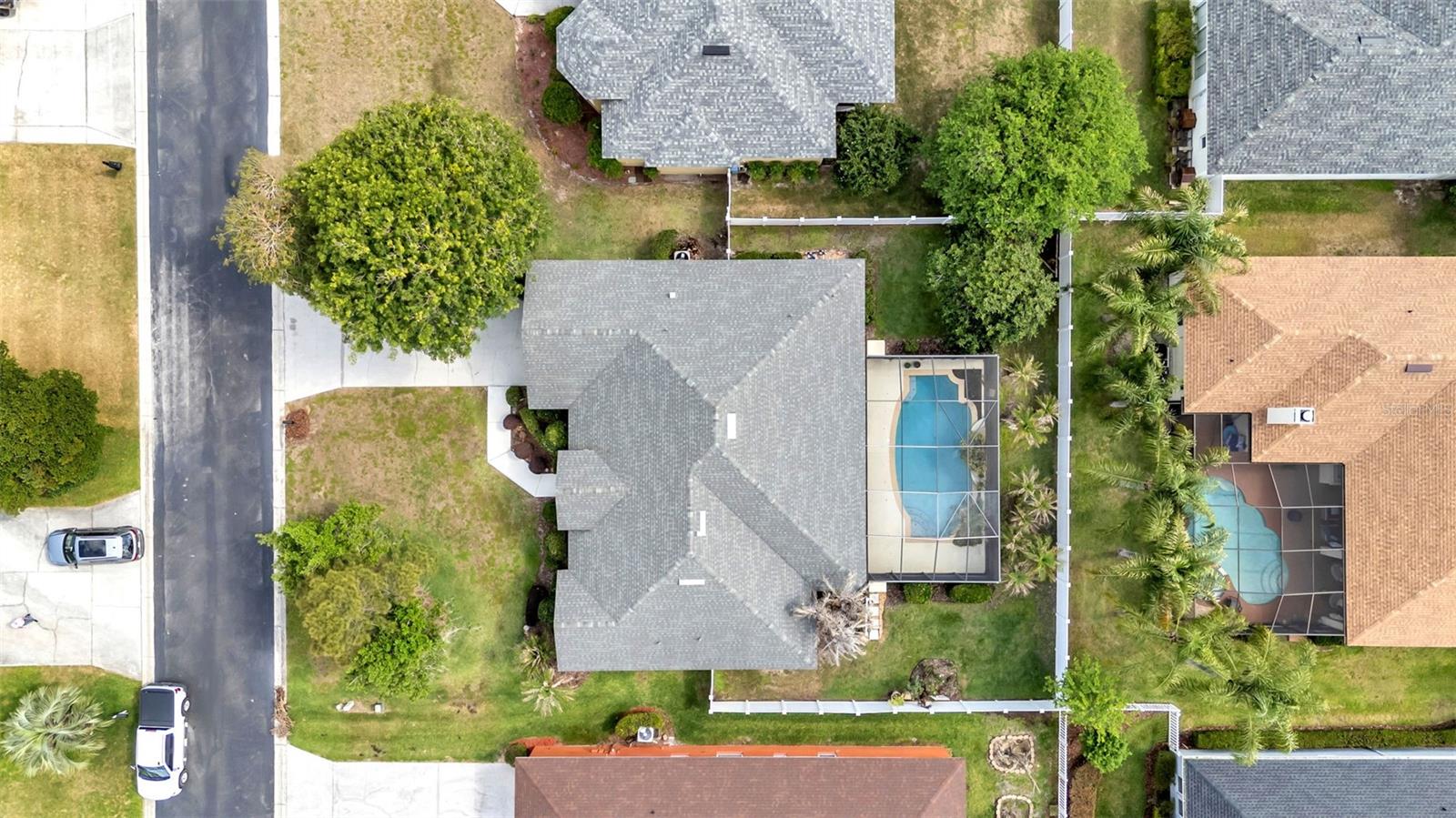 VINTAGE VIEW - Residential