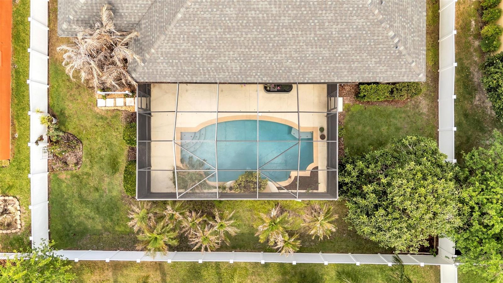 VINTAGE VIEW - Residential