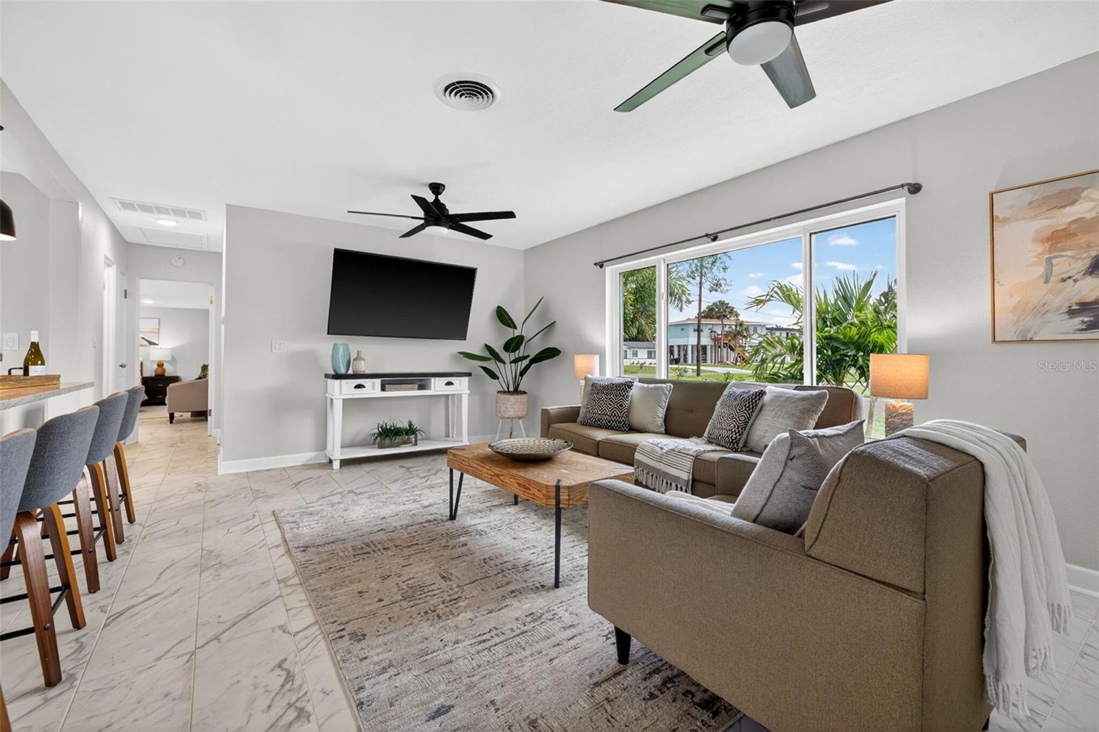 SHORE ACRES BUTTERFLY LAKE REP - Residential